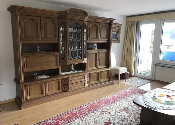 Haus Calanda דירה