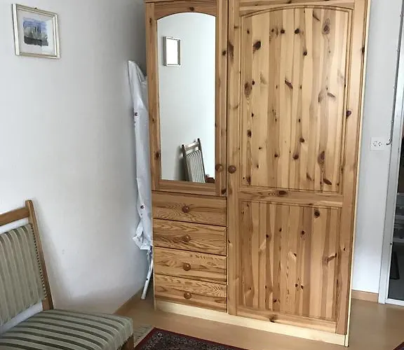 Haus Calanda Apartamento *